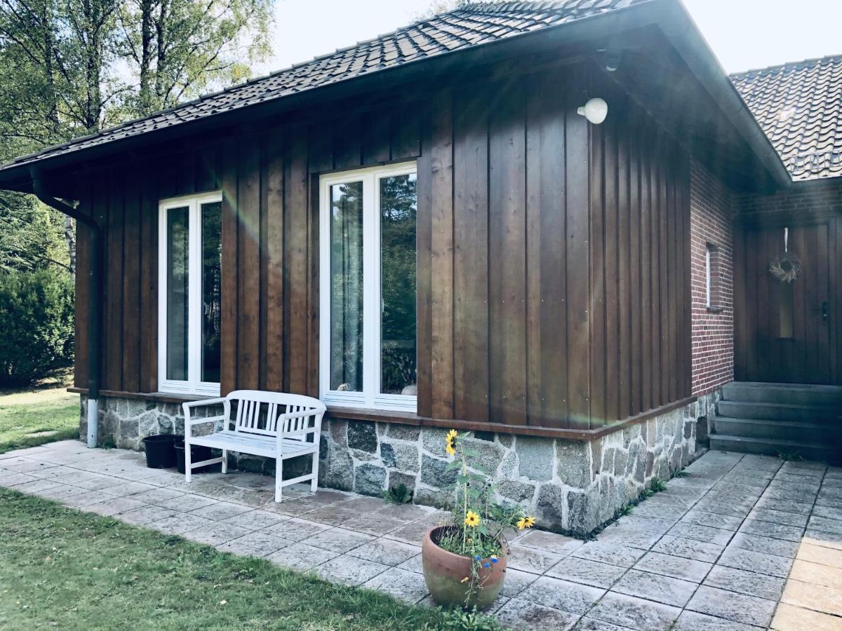 Landhaus Mitten In Der Lueneburger Heide Undeloh Exteriör bild